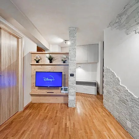 Apartment Sulle Piste Da Sci Con Sala Giochi